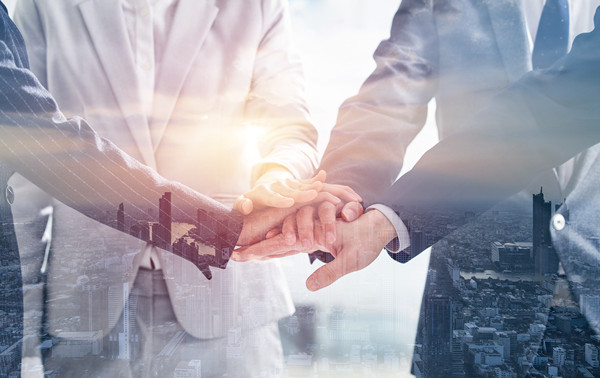 協(xié)助企業(yè)構(gòu)建高效組織架構(gòu)，促進(jìn)發(fā)展目標(biāo)實現(xiàn)