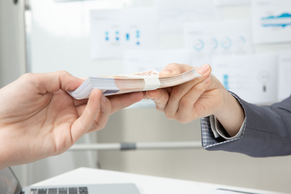 全球化下如何制定跨文化、跨區(qū)域的薪酬策略？