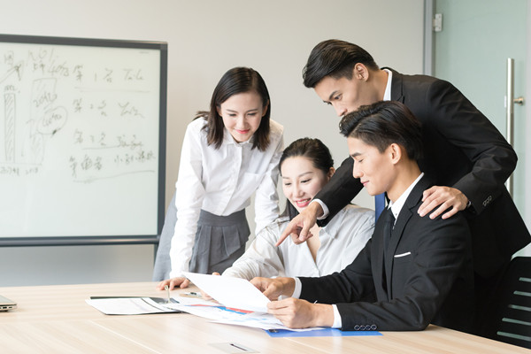 引領市場變革，專業(yè)營銷咨詢助力企業(yè)持續(xù)增長