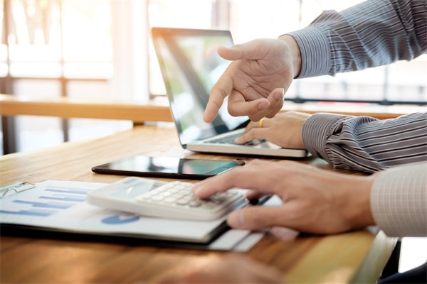 協(xié)同內(nèi)外力量，執(zhí)行經(jīng)營計(jì)劃，共創(chuàng)企業(yè)美好明天