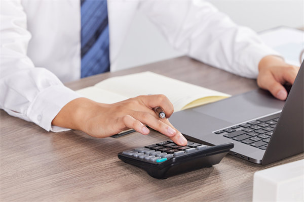 如何建立高效預(yù)警系統(tǒng),及時應(yīng)對預(yù)算超支風(fēng)險? 如何建立高效預(yù)警系統(tǒng),及時應(yīng)對預(yù)算超支風(fēng)險?