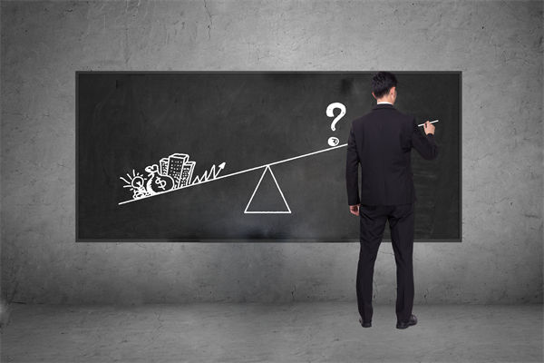 市場(chǎng)不確定，集團(tuán)管控策略應(yīng)如何靈活調(diào)整與應(yīng)對(duì)？