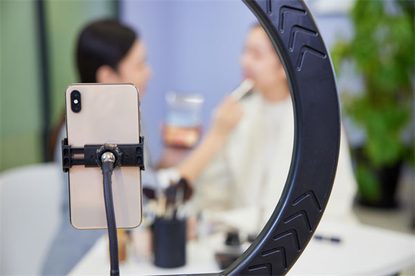 全渠道營銷管理,無縫連接客戶,打造極致體驗 全渠道營銷管理,無縫連接客戶,打造極致體驗