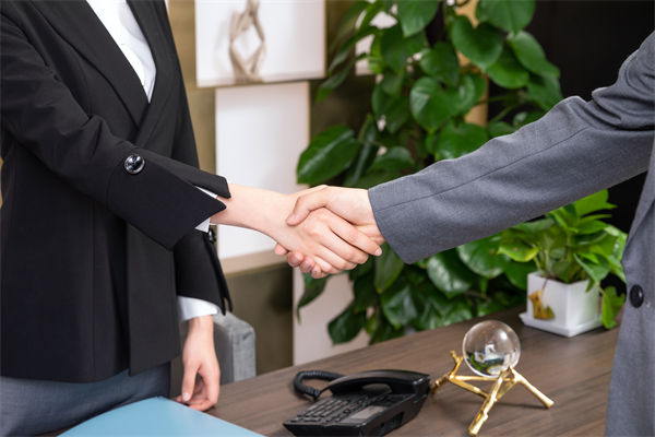 企業(yè)文化空洞無(wú)實(shí)效,如何讓價(jià)值觀真正落地生根? 企業(yè)文化空洞無(wú)實(shí)效,如何讓價(jià)值觀真正落地生根?