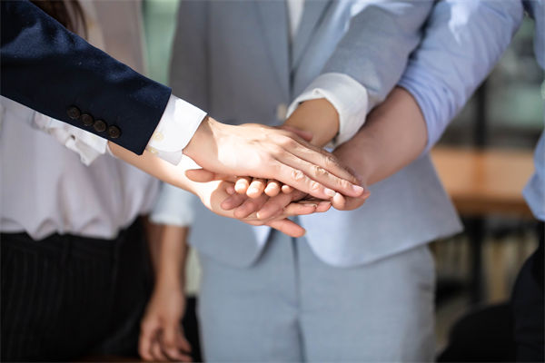 新老員工文化沖突不斷，企業文化怎樣實現融合傳承？