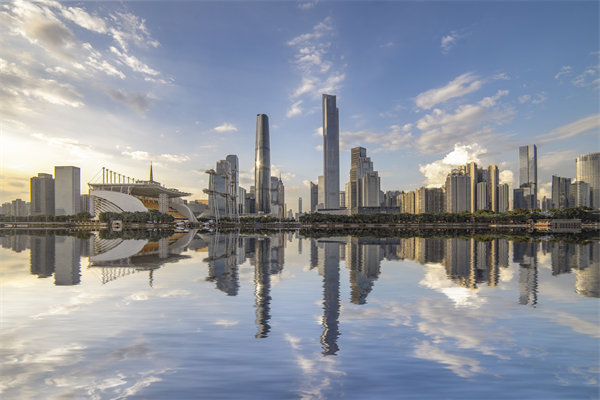 制造業庫存積壓嚴重卻仍斷貨，廣州供應鏈咨詢公司如何調和產銷矛盾？