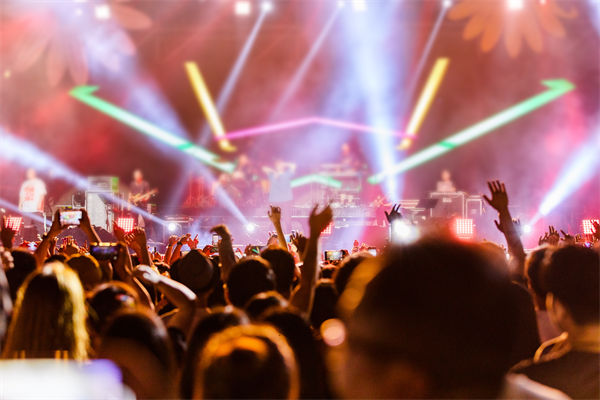 大數據賦能營銷管理，精準決策，助力企業(yè)騰飛！