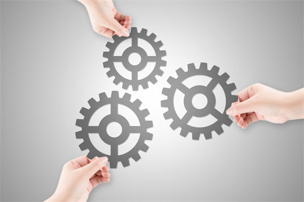 跨板塊資源協同效率低下，集團管控如何盤活全局？