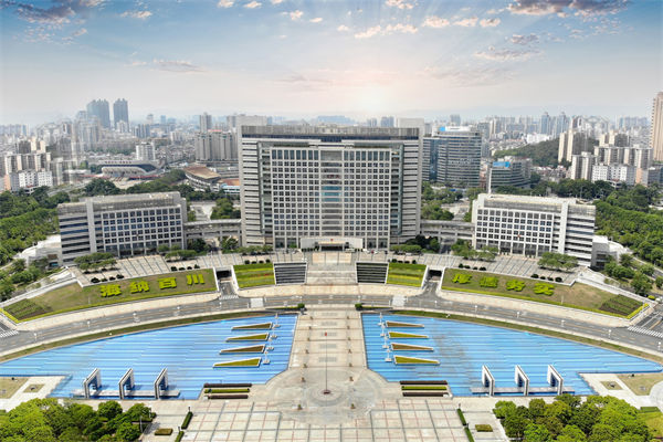 年度計劃寫得漂亮卻落不了地，東莞年度經營計劃咨詢公司能抓實嗎？